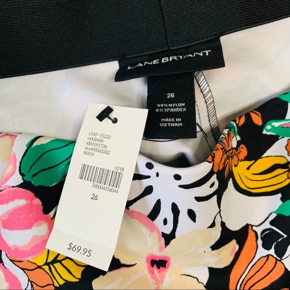 LaneBryant Tropical Scuba Pencil Skirt NWT Size 26 - Picture 7 of 7